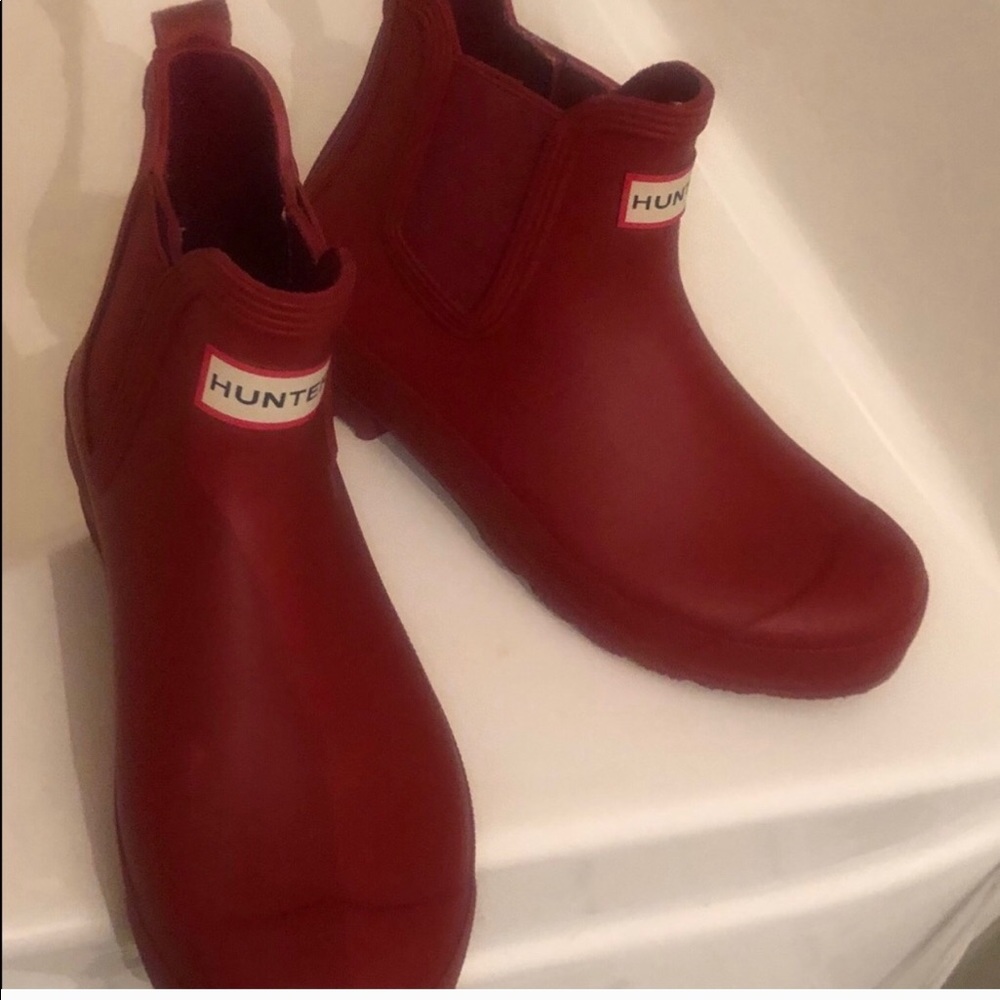 Chelsea red hunter boots